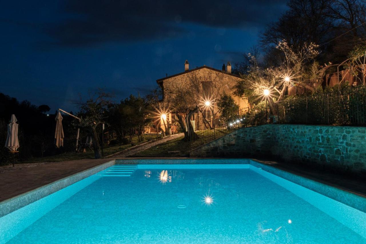 Le Case Gialle Gualdo Cattaneo Esterno foto